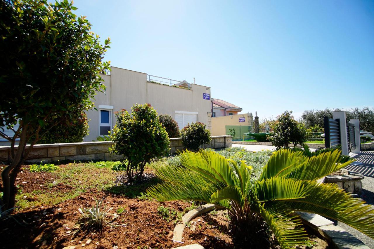 Apartments Lulic Zadar Extérieur photo