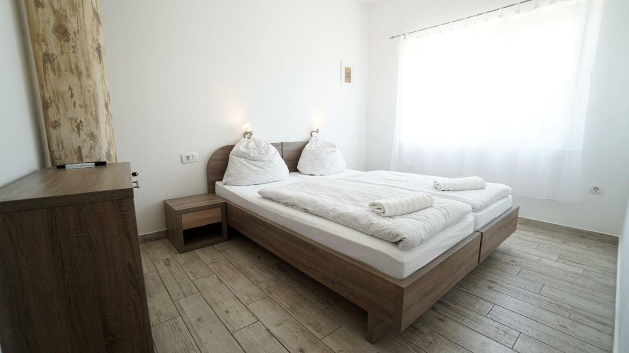 Apartments Lulic Zadar Extérieur photo
