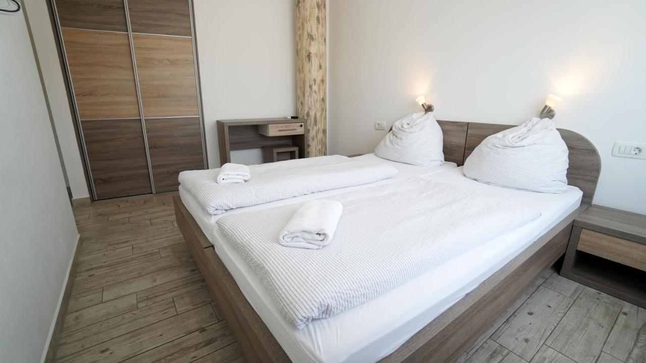 Apartments Lulic Zadar Extérieur photo