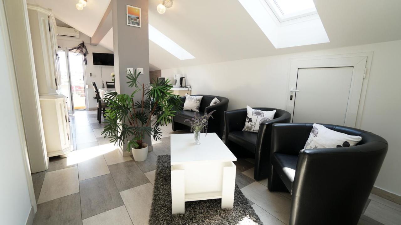 Apartments Lulic Zadar Extérieur photo