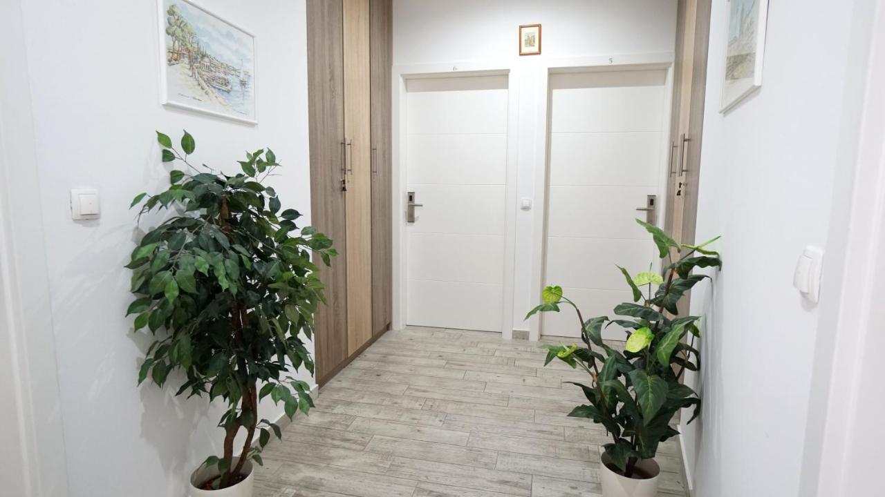 Apartments Lulic Zadar Extérieur photo
